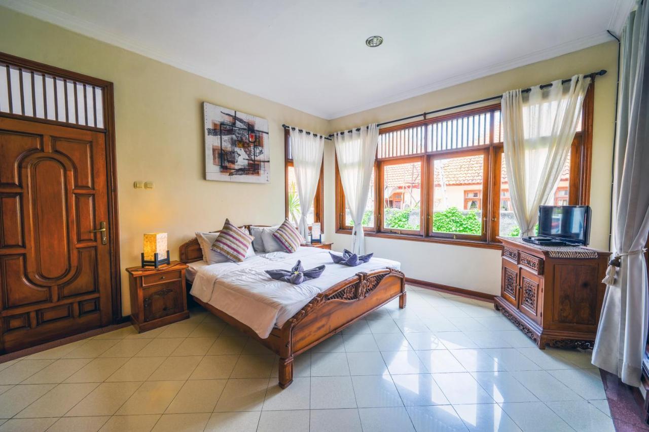 Villa Mica - Kuta - 5 Bedrooms - 5 Bathrooms - Great Location 외부 사진
